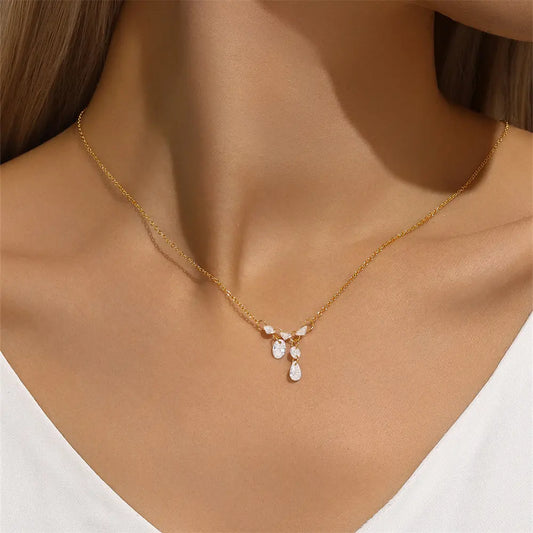 AQUELLA Necklace